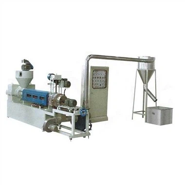 Машина за рециклиране на пластмаса с вятърно охлаждане